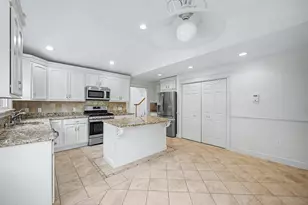 3 Oak View Terrace, Franklin, MA 02038 - Photo 9