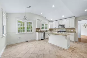 3 Oak View Terrace, Franklin, MA 02038 - Photo 7