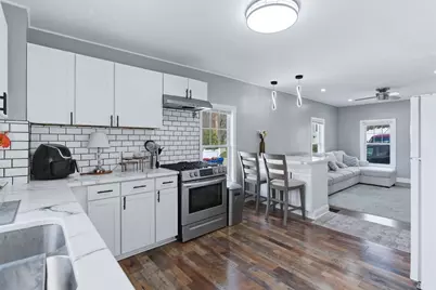 42 Fay St, Seekonk, MA 02771 - Photo 5