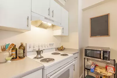 534 Beacon #301, Boston, MA 02215 - Photo 5