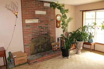 4 Skyline Dr, South Hadley, MA 01075 - Photo 7