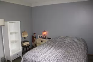 4 Skyline Dr, South Hadley, MA 01075 - Photo 9