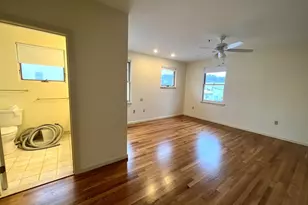 31 Channing St, Newton, MA 02458 - Photo 9