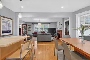 962 Pleasant St, Worcester, MA 01602 - Photo 7