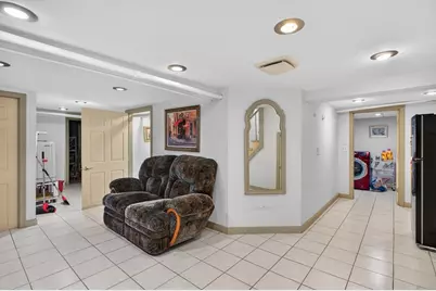 962 Pleasant St, Worcester, MA 01602 - Photo 23