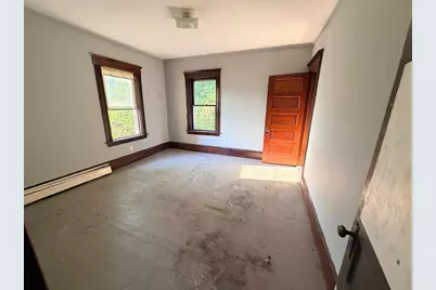 32 Mount Globe St, Fitchburg, MA 01420 - Photo 13