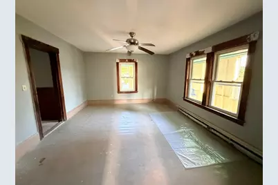 32 Mount Globe St, Fitchburg, MA 01420 - Photo 17