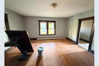 32 Mount Globe St, Fitchburg, MA 01420 - Photo 29