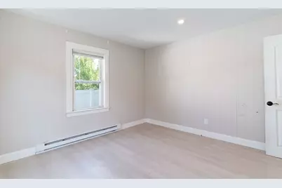 22 Marsh Ave, Southbridge, MA 01550 - Photo 17