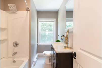 22 Marsh Ave, Southbridge, MA 01550 - Photo 13