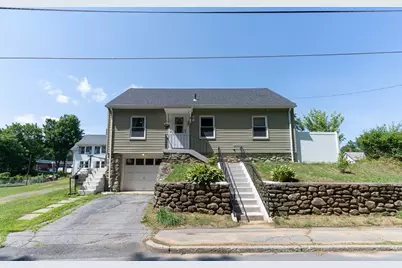 22 Marsh Ave, Southbridge, MA 01550 - Photo 3
