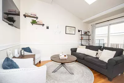 184 I St #3, Boston, MA 02127 - Photo 11