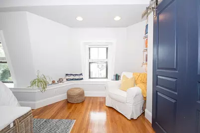 184 I St #3, Boston, MA 02127 - Photo 5