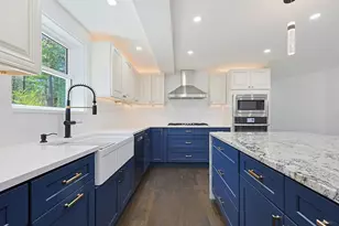 175 Pleasant St, Upton, MA 01568 - Photo 9