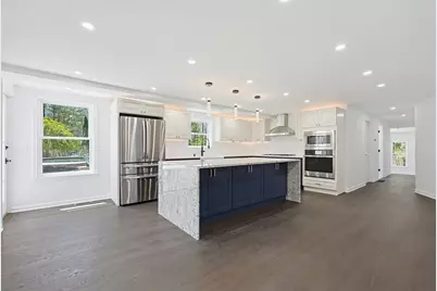 175 Pleasant St, Upton, MA 01568 - Photo 7