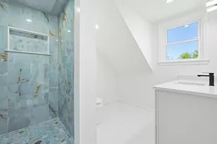 175 Pleasant St, Upton, MA 01568 - Photo 27