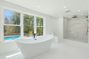175 Pleasant St, Upton, MA 01568 - Photo 21