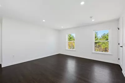 175 Pleasant St, Upton, MA 01568 - Photo 23