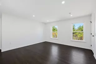 175 Pleasant St, Upton, MA 01568 - Photo 23