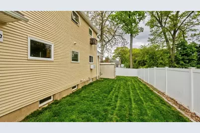 22 Audley Rd, Springfield, MA 01118 - Photo 29