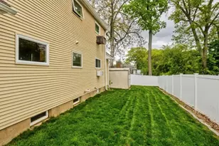22 Audley Rd, Springfield, MA 01118 - Photo 29