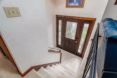 33 Monroe St, Shrewsbury, MA 01545 - Photo 7