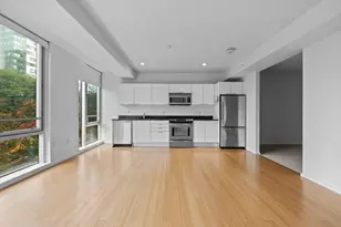 2 Earhart St, Cambridge, MA 02141 - Photo 3