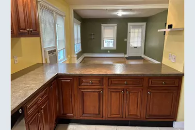 42 Ernest Ave, Worcester, MA 01604 - Photo 3