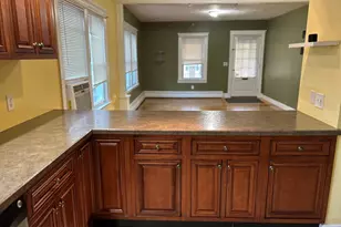42 Ernest Ave, Worcester, MA 01604 - Photo 3