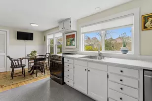 120 Chestnut St, Barnstable, MA 02601 - Photo 7