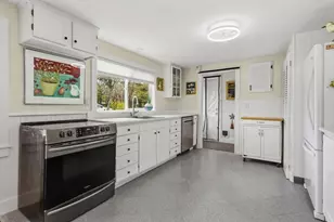 120 Chestnut St, Barnstable, MA 02601 - Photo 11