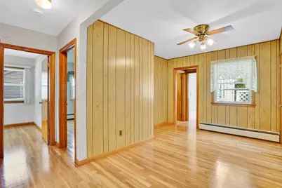 300 Circle Dr, West Springfield, MA 01089 - Photo 15