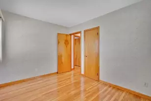 300 Circle Dr, West Springfield, MA 01089 - Photo 23