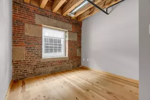 58 13th St, Boston, MA 02129 - Photo 9