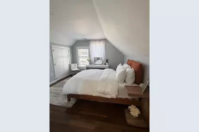 562 E 7th St #2, Boston, MA 02127 - Photo 17
