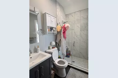 562 E 7th St #2, Boston, MA 02127 - Photo 7