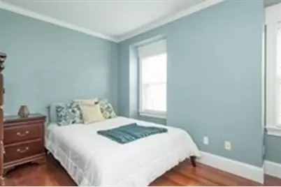 117 W 3rd St #3, Boston, MA 02127 - Photo 7