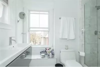 117 W 3rd St #3, Boston, MA 02127 - Photo 5