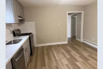 48 Wamesit St #2, Lowell, MA 01852 - Photo 3