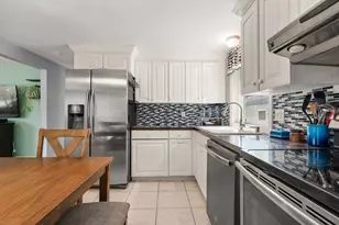 3080 Hillside Dr, Palmer, MA 01069 - Photo 11