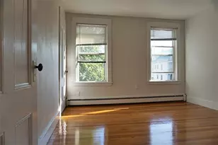 159 Brown St, Waltham, MA 02453 - Photo 5