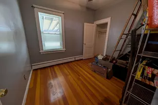 178 County St, Fall River, MA 02723 - Photo 9