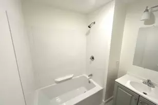 47 Everett St, Everett, MA 02149 - Photo 21