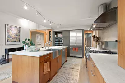 32 Hawthorn St, Cambridge, MA 02138 - Photo 17