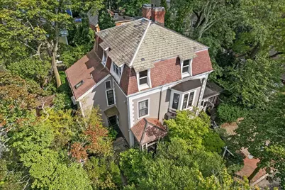 32 Hawthorn St, Cambridge, MA 02138 - Photo 1