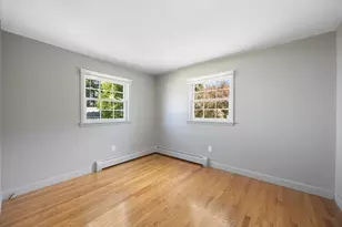 44 White St, Chicopee, MA 01013 - Photo 15