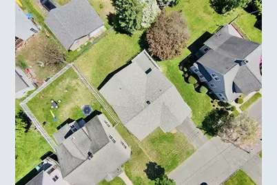 44 White St, Chicopee, MA 01013 - Photo 27