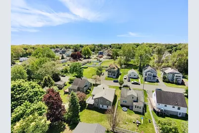 44 White St, Chicopee, MA 01013 - Photo 31