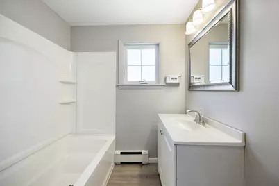 44 White St, Chicopee, MA 01013 - Photo 17