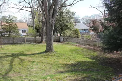 39 Division St, Attleboro, MA 02703 - Photo 21